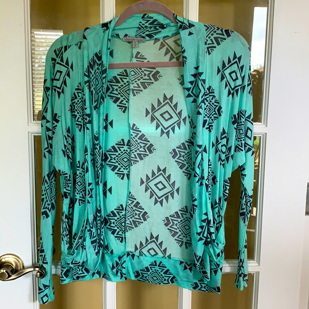 Adorable Charlotte Russe sweater Never worn  green
